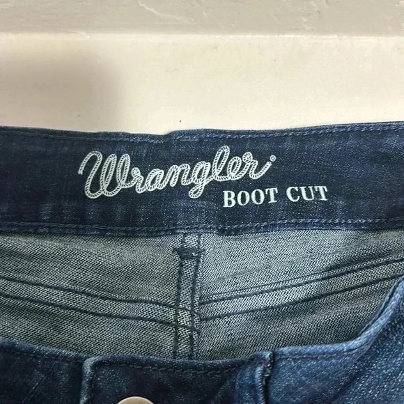 Jeans - Picture 6 of 7